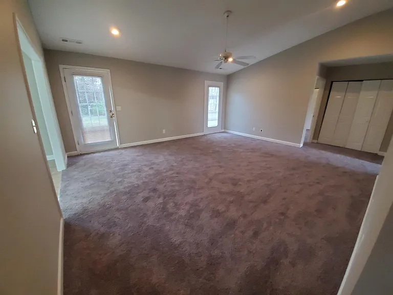 221 Cornerstone Ct — Photo 3