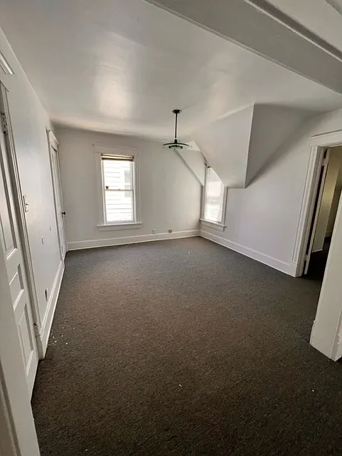 1024 Hayes Avenue - 2 — Photo 2