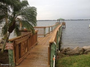 3247 Eclipse Ct, Merritt Island, FL 32952