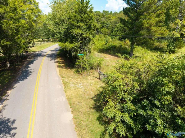 Lower Dry Creek Rd, Laceys Spring, AL 35754