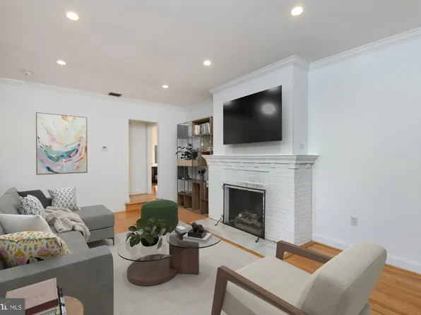 2241 S St NE, Washington, DC 20002