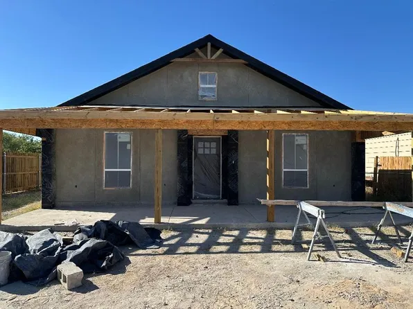3877 Iris St, Eagle Pass, TX 78852