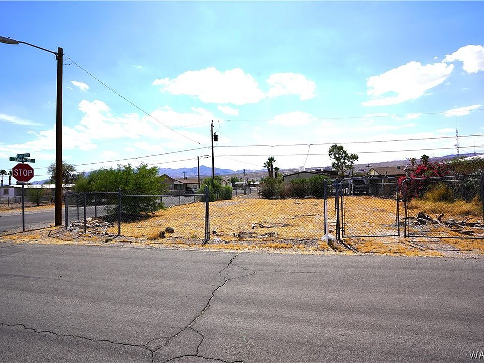 2nd image of 2051 Swan Cove