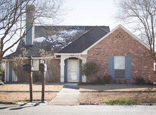 11062 Jockey Club Ave, Baton Rouge, LA 70816