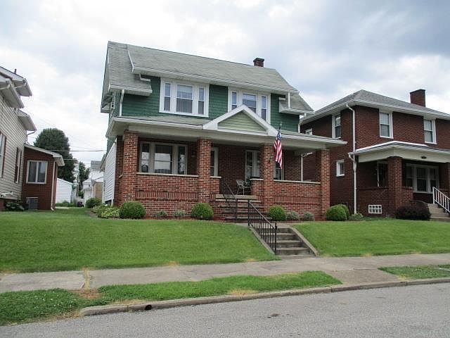 1st image of 1504 5th St