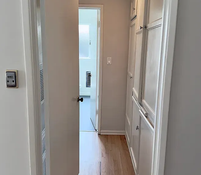 745 S Plymouth Blvd #3 — Photo 6