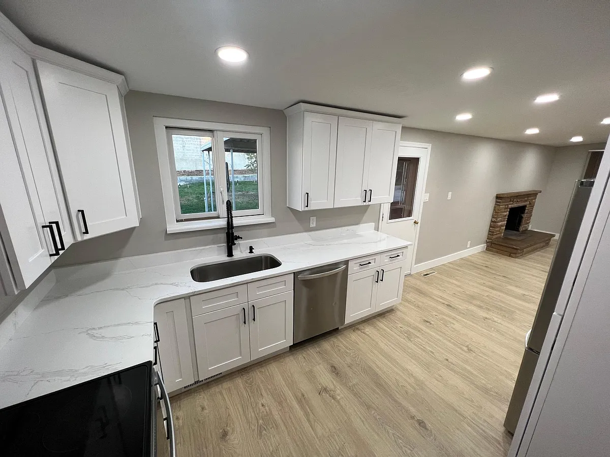 Building Photo - 8565 S Colene Dr