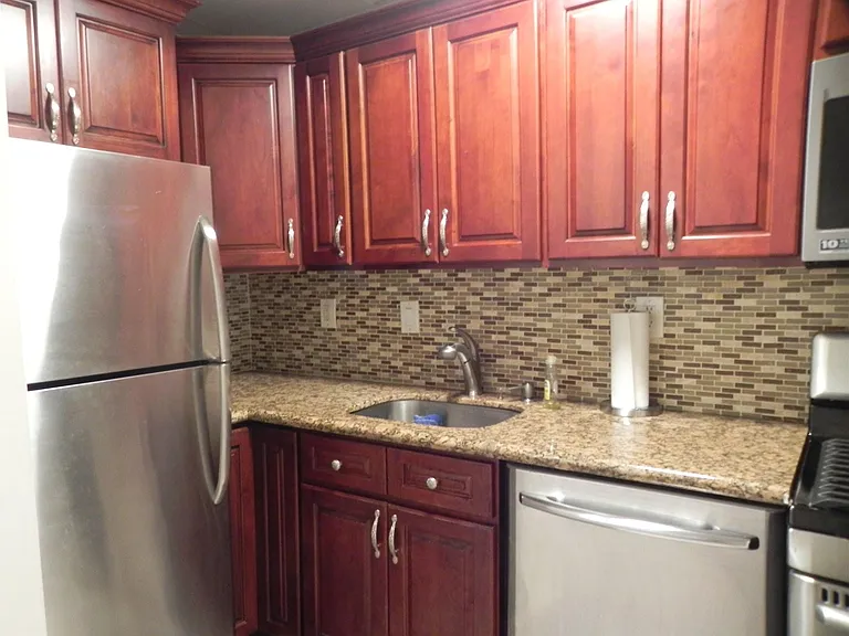1250 North Ave #110 — Photo 9
