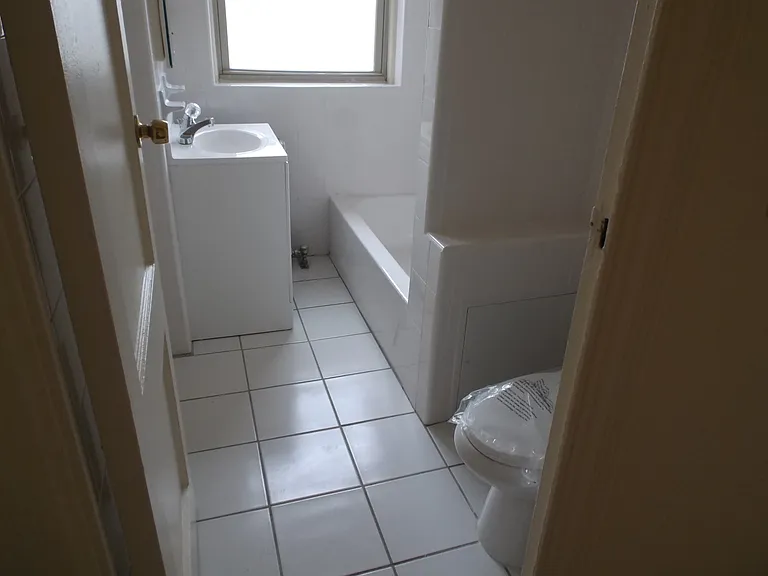 85 Washington Street — Photo 8