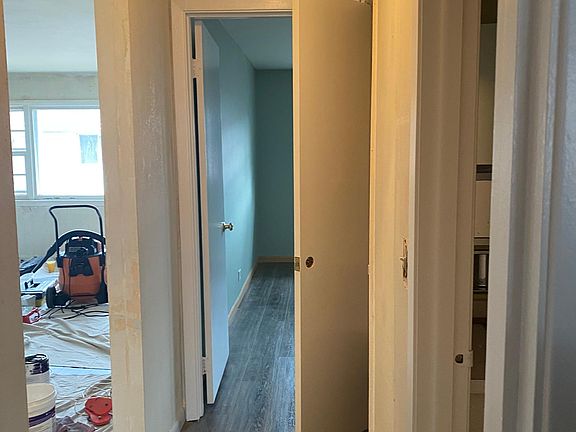 3rd image of 7849 Nordica Ave
