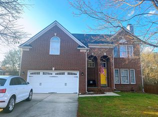 110 Whitehaven Ln, Cary, NC 27519