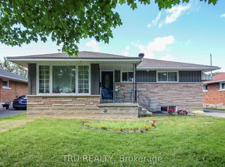 759 Adams Ave UNIT A, Ottawa, ON K1G 2Y1