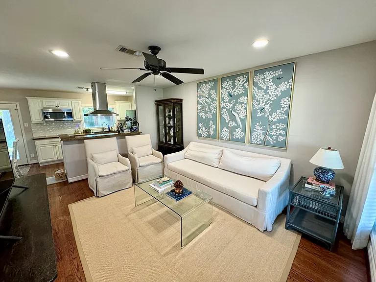2311 Stonecrest Dr — Photo 3