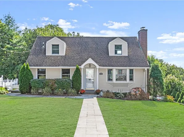 18 Kingston Avenue, West Harrison, NY 10604