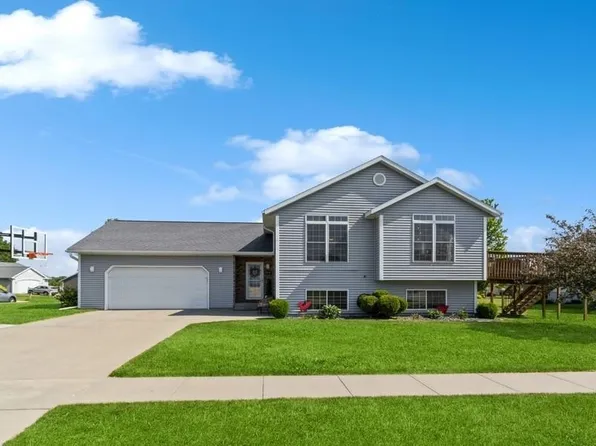 1014 North St, Williamsburg, IA 52361