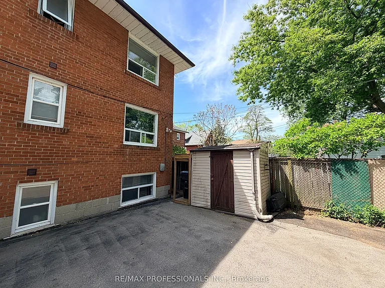 32 Heman St #3 — Photo 23