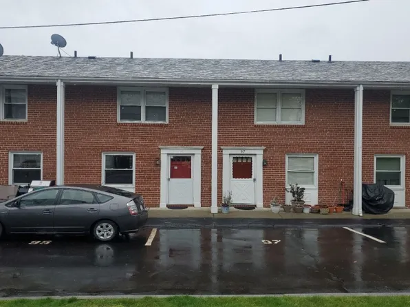 95 Niles Hill Rd, New London, CT 06320