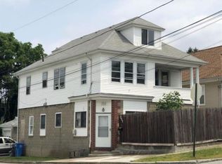 250 Farmington Ave, Cranston, RI 02920