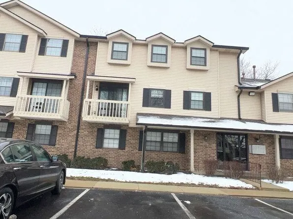1482 W Jefferson Ave Unit E, Naperville, IL 60540
