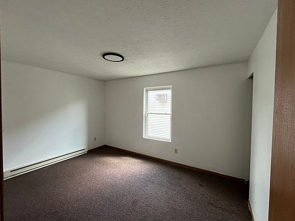 5th image of 1873 S Arlington St