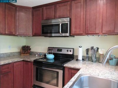 1904 Galway Dr, Pittsburg, CA, 94565