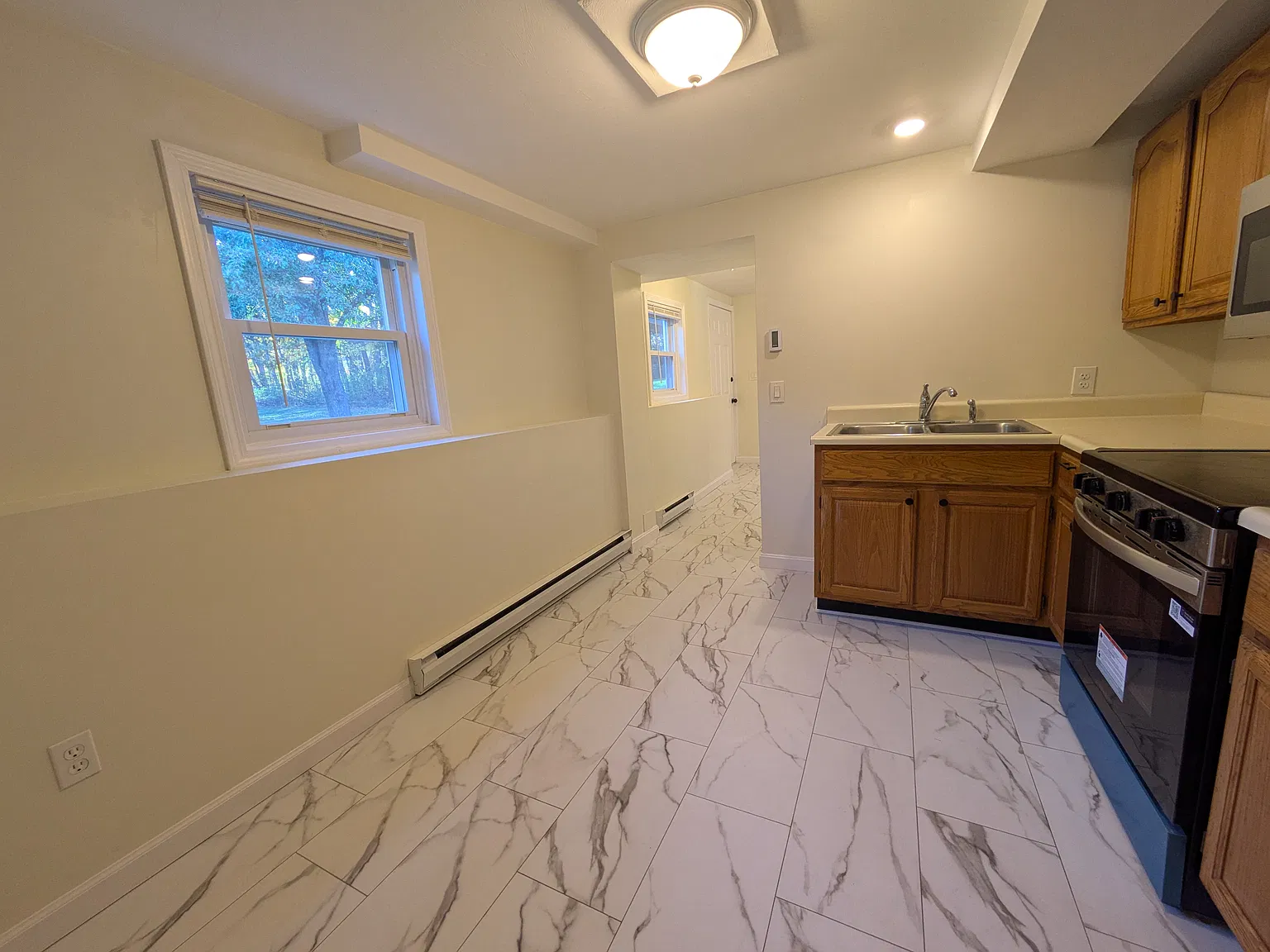 1 bed, 650 sqft, $1,400 — Photo 3