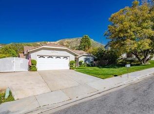 28665 Darrow Ave, Santa Clarita, CA 91390