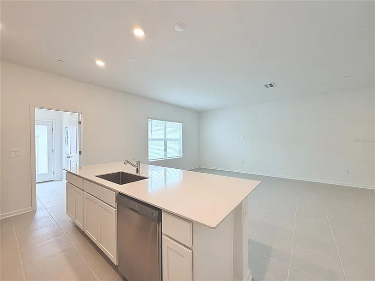2132 Rider Rain Ln — Photo 9