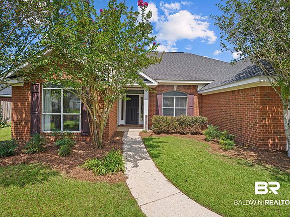 3rd image of 20221 Marion Ct