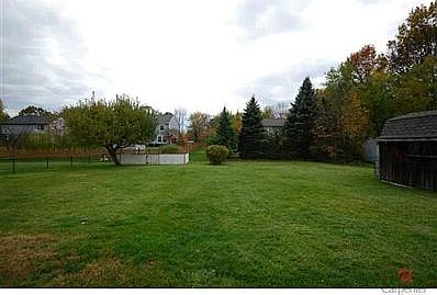 4th image of 8821 Appleby Ln