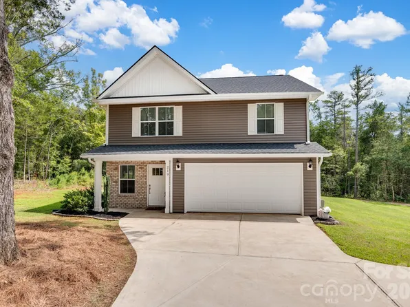 219 W North Corner Rd, Lancaster, SC 29720