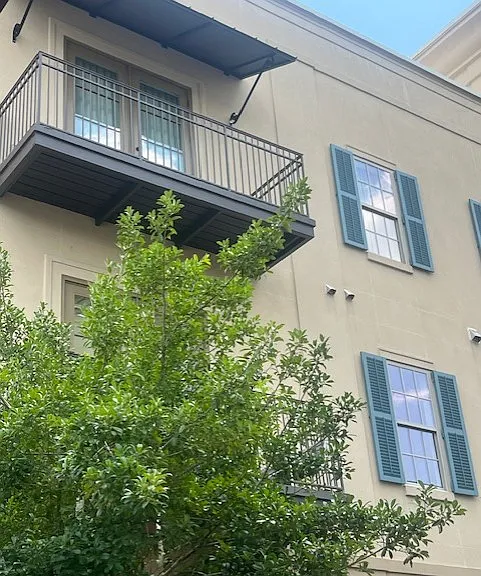 Balcony on top floor
