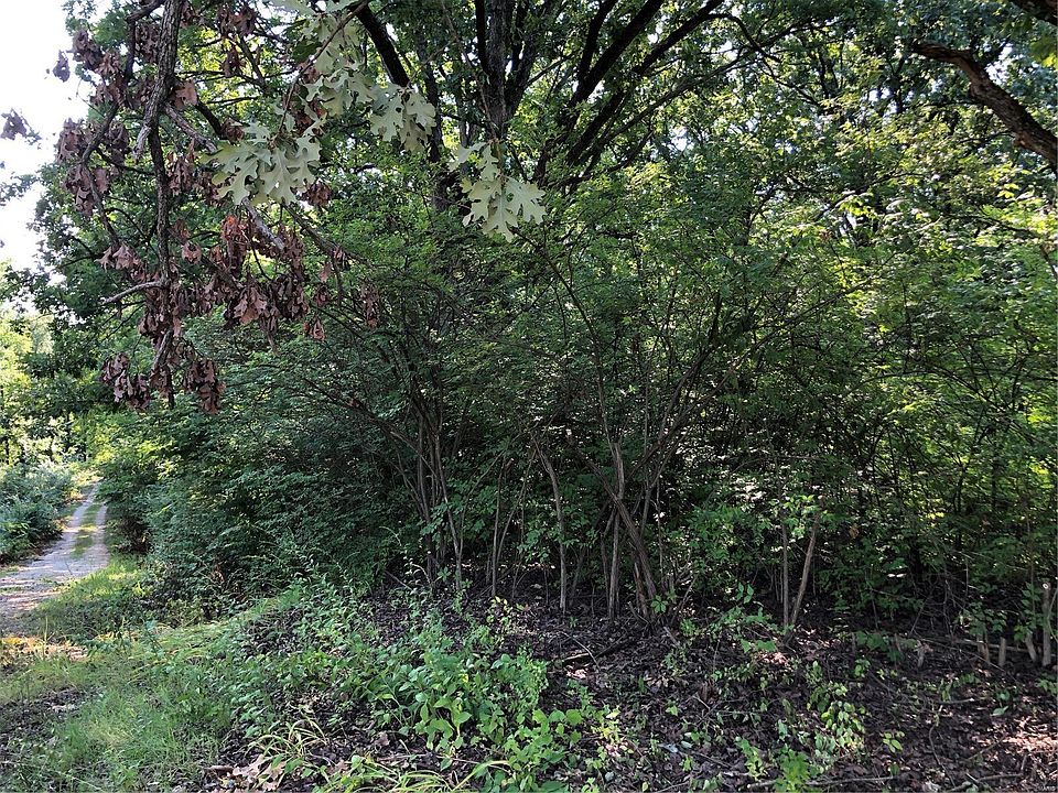 2nd image of 482 England Dr