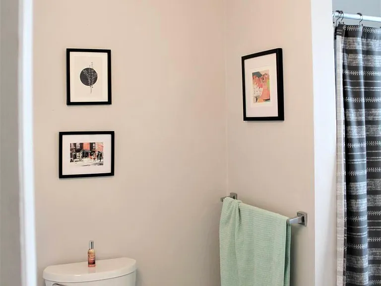 2nd floor bathroom
