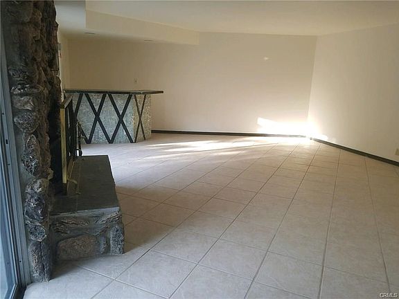 5th image of 1415 Orlando Dr