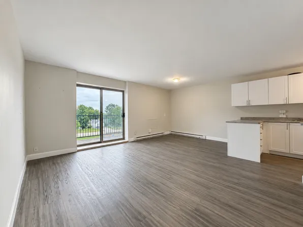 880 Colborne Rd, Sarnia, ON