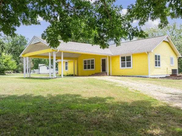 1100 E Necessary Rd, Rogers, AR 72758