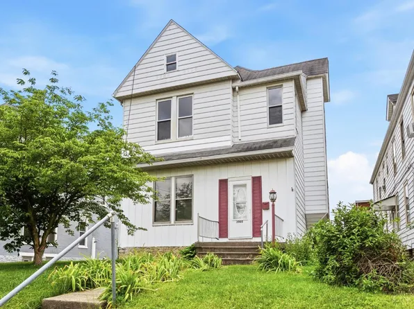 2005 Crown Ave, Cincinnati, OH 45212