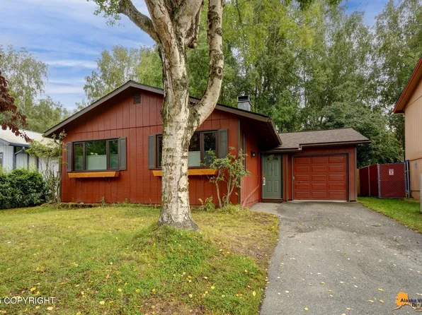 7721 Blackberry St, Anchorage, AK 99502