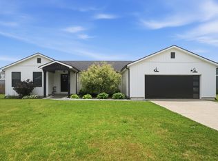 1102 Short Dr, Knox, IN 46534