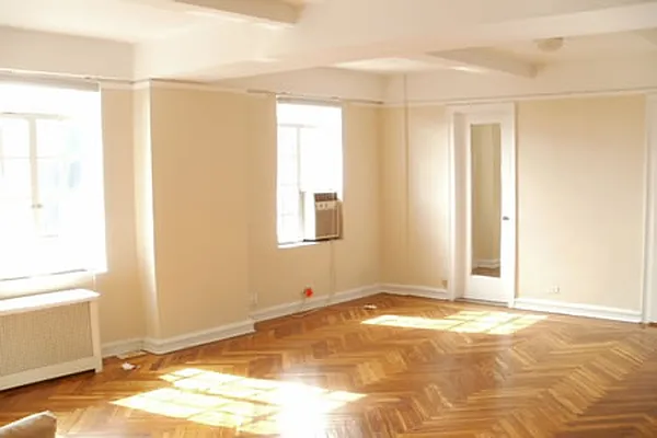 Rented by Steven Corcoran Real Estate | media 5