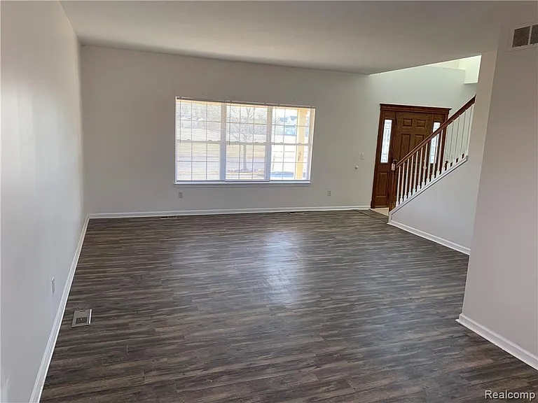 4783 Hickory Pointe Blvd — Photo 5