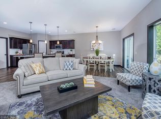 2564 County Road H2 W, Mounds View, MN 55112