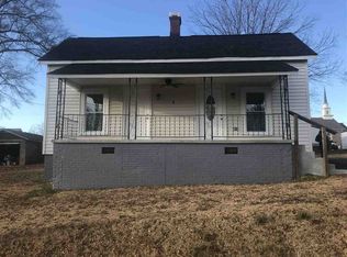 6 Jackson St, Liberty, SC 29657