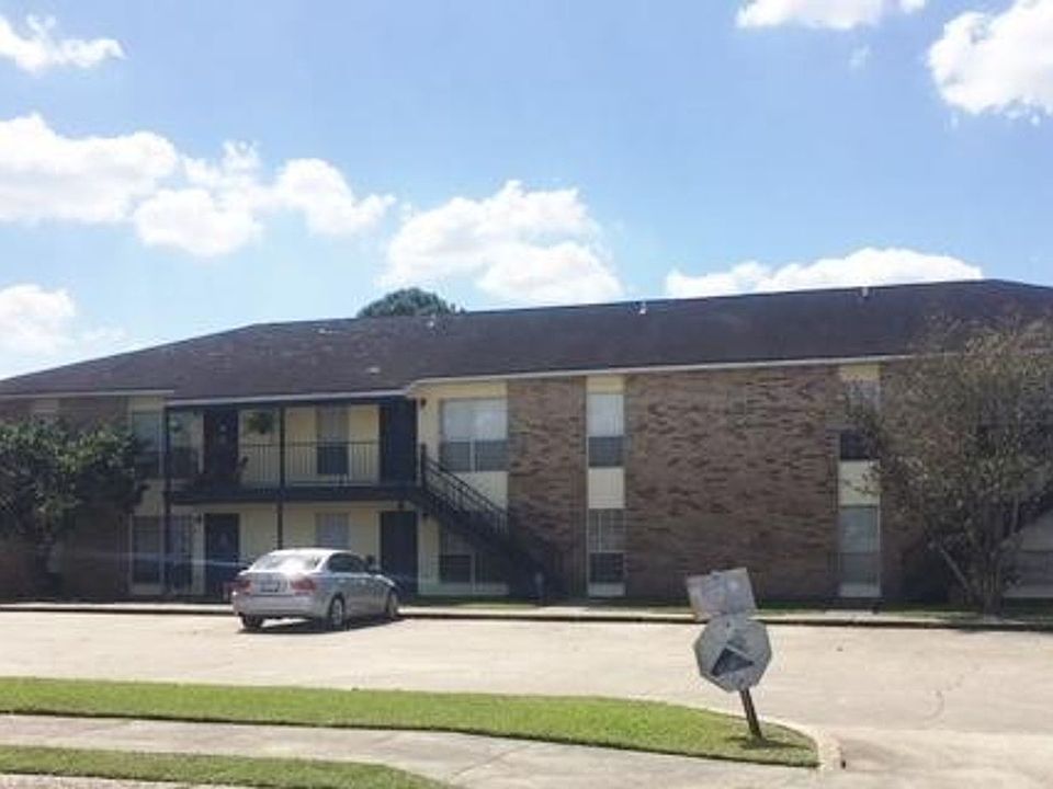 2nd image of 610 Pillette Rd APT 198
