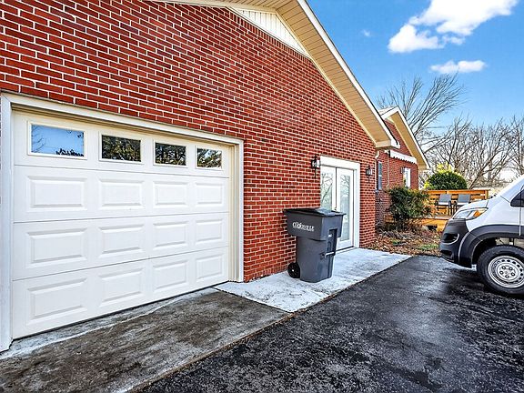 3rd image of 344 E 18th St