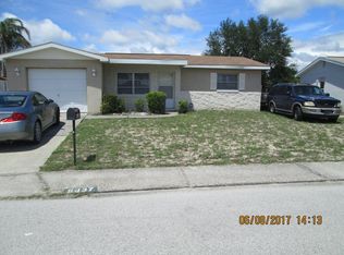 8437 Luray Dr, Port Richey, FL 34668