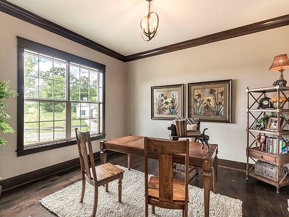 5th image of 1662 Kearney Way