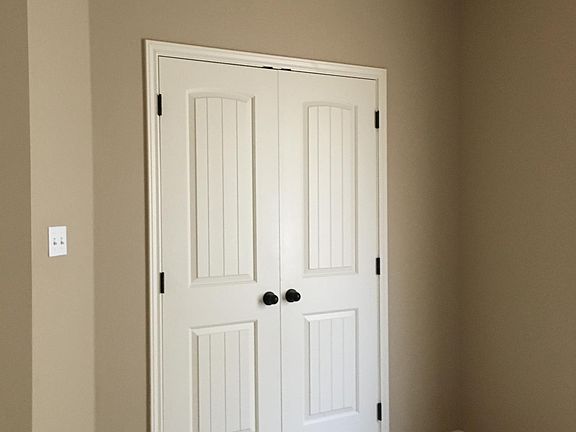 2nd image of 406 E 3rd St #20