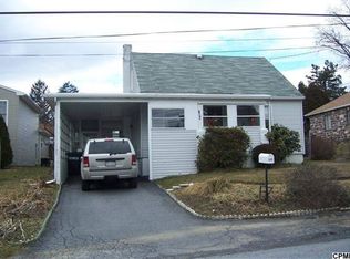 917 Penn St, Steelton, PA 17113
